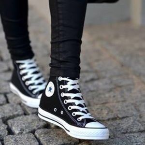 Black high-top converse